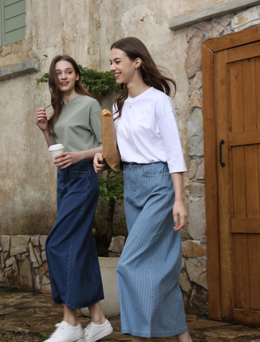 Loose Boxy V-Neck Tee with Drop Sleeves (Cotton Blend)