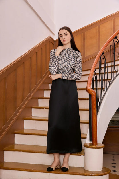 Printed Satin Maxi Dress Set – Mesh Inner Top + Knitted Vest (3-Piece Set)