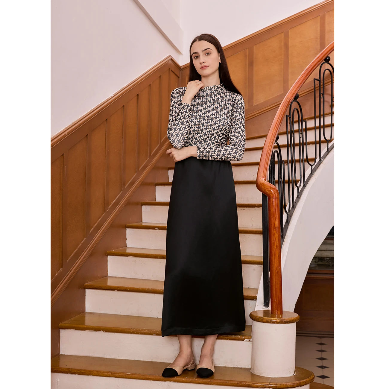 Printed Satin Maxi Dress Set – Mesh Inner Top + Knitted Vest (3-Piece Set)